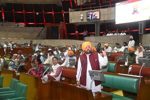 cm  s major statement in the legislative assembly