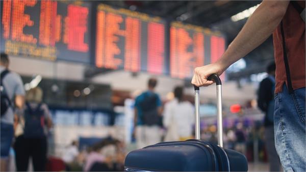 gst on cancelled flight tickets will be refunded  tribunal rules