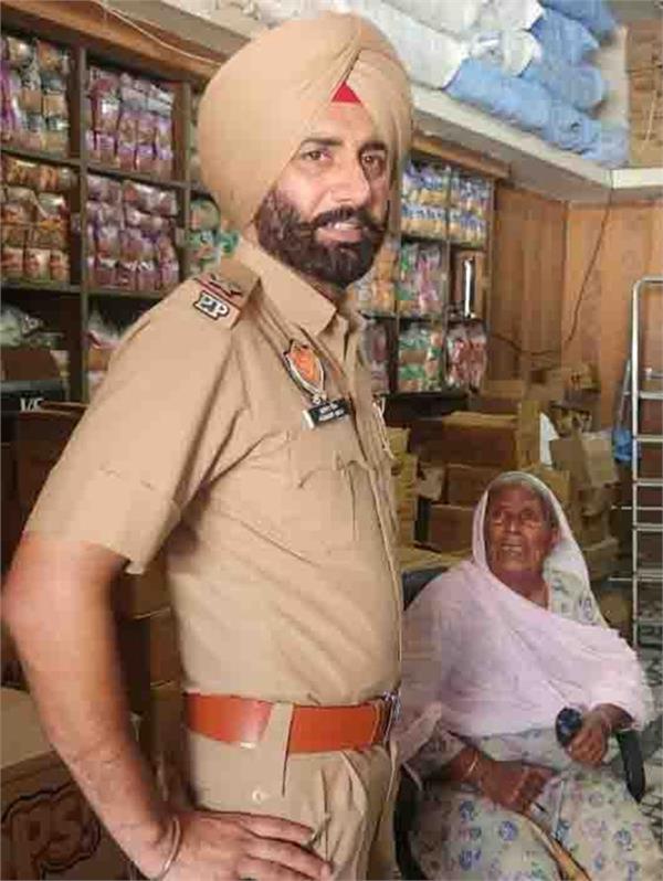 narega women robbed