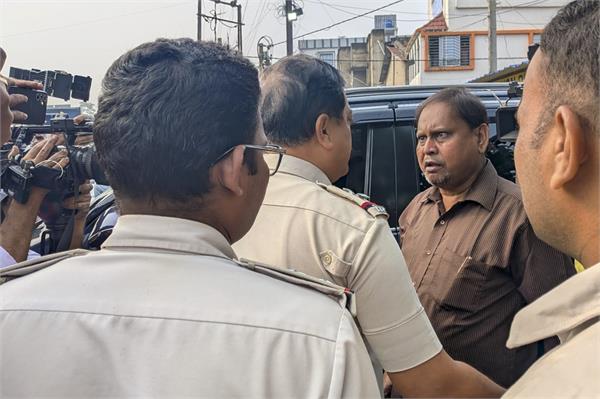 rejinagar  humayun kabir  arrested
