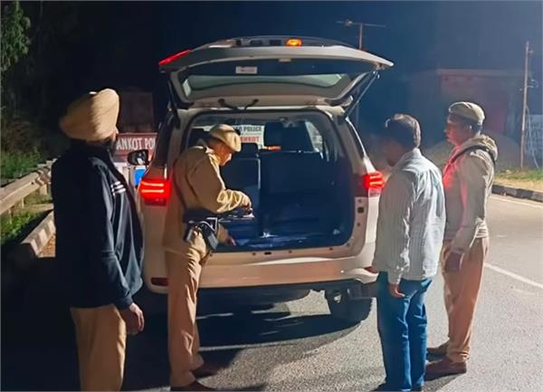 pathankot police intensifies security operations at night