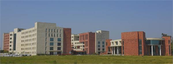 ik gujral ptu should immediately withdraw the hiked examination fee
