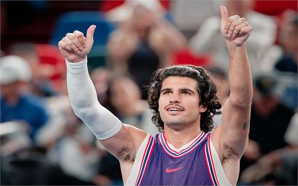 shanghai masters  alcaraz books a spot in the third round