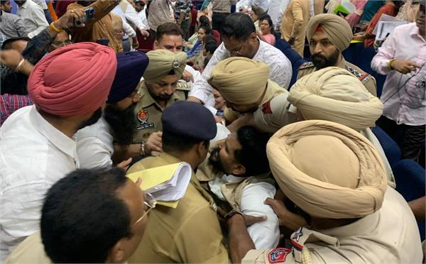 ludhiana meeting clash