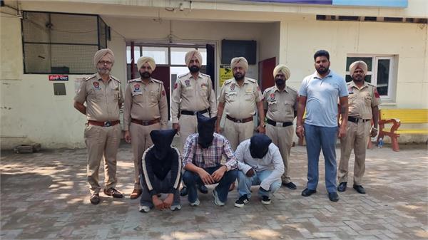 flipkart  employees  robbery