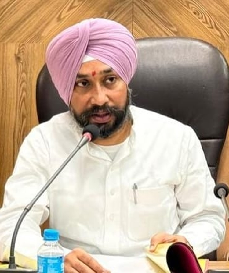 ਅਬੋਹਰ ਗੋਲੀਕਾਂਡ ਦੀ ਨਿਰਪੱਖ ਜਾਂਚ ਹੋਵੇ, ਪੀੜਤ ਪਰਿਵਾਰ ਨੂੰ ਸੁਰੱਖਿਆ ਤੇ ਨਿਆਂ ਮਿਲੇ : ਹਰਦੀਪ ਗਿੱਲ