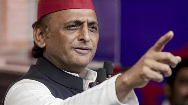 akhilesh yadavs major announcement