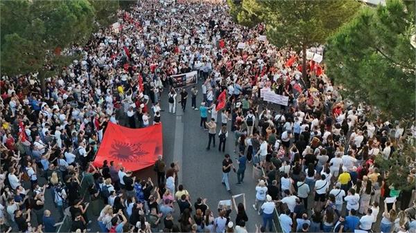 anti government protests intensified