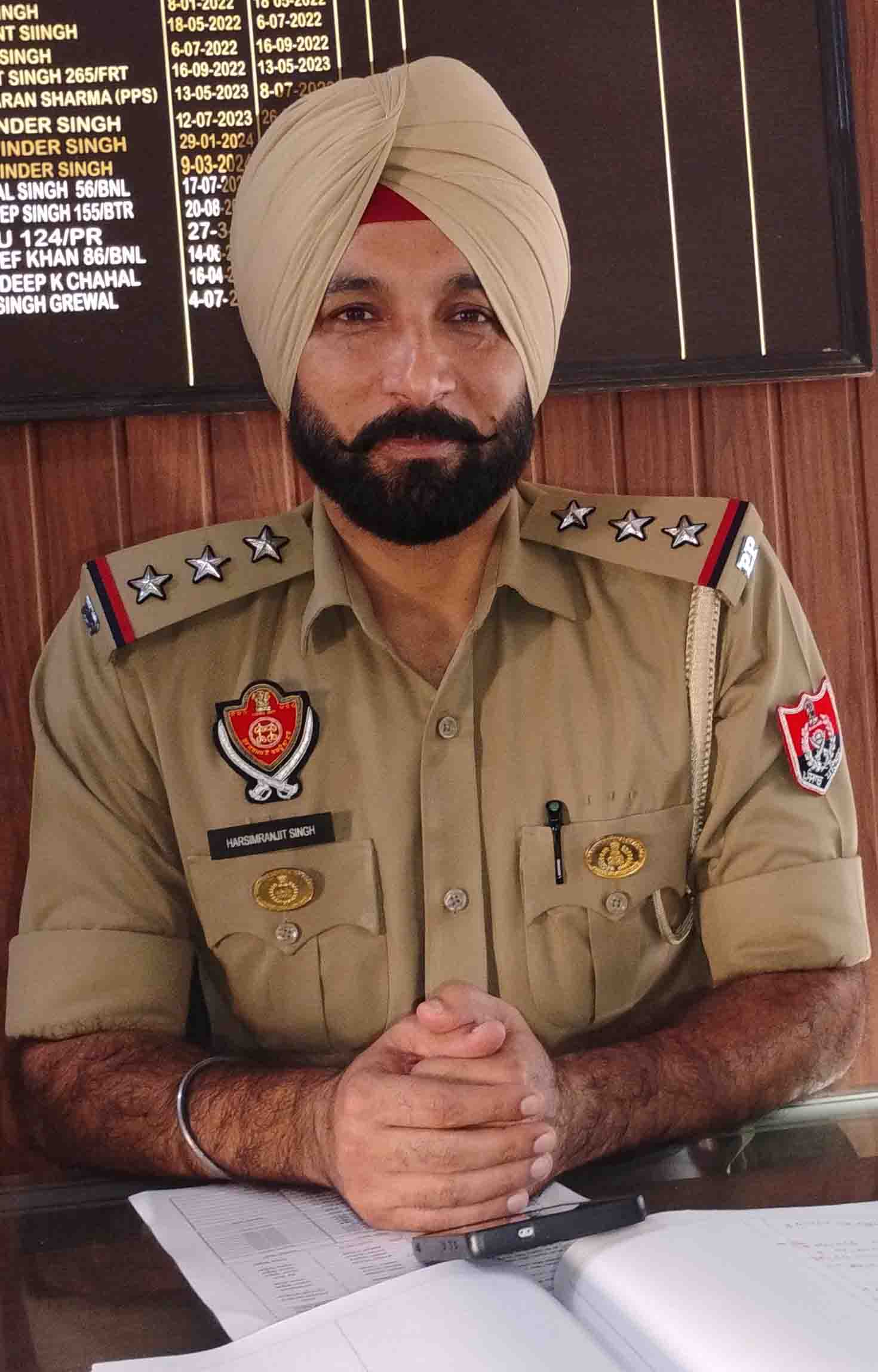 ਥਾਣਾ ਤਪਾ ਦੇ ਨਵੇਂ SHO ਸਿਮਰਨਜੀਤ ਸਿੰਘ ਨੇ ਸੰਭਾਲੀ ਕਮਾਨ, ਕਿਹਾ- ਨਸ਼ਾ ਤਸਕਰਾਂ ਵਿਰੁੱਧ ਹੋਵੇਗੀ ਸਖ਼ਤ ਕਾਰਵਾਈ