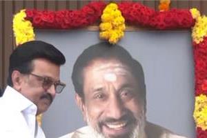 actor sivaji ganesan honoured with state tribute on his 99th birth anniversary