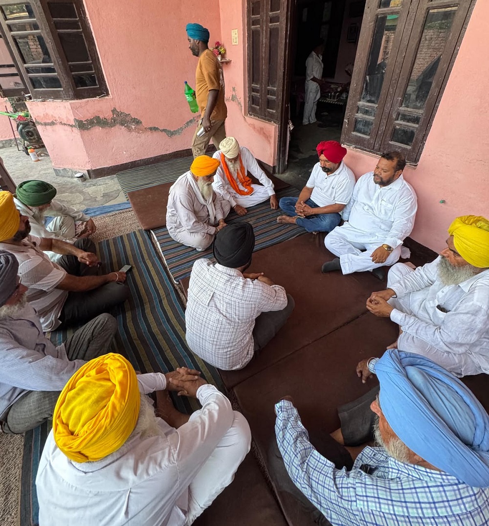 ਰਾਵੀ 'ਚ ਡੁੱਬੇ ਗਰੀਬ ਕਿਸਾਨ ਦਾ ਦਿਨਾਂ ਬਾਅਦ ਵੀ ਨਾ ਮਿਲਿਆ ਸੁਰਾਗ, ਸਦਮੇ 'ਚ ਪਰਿਵਾਰ