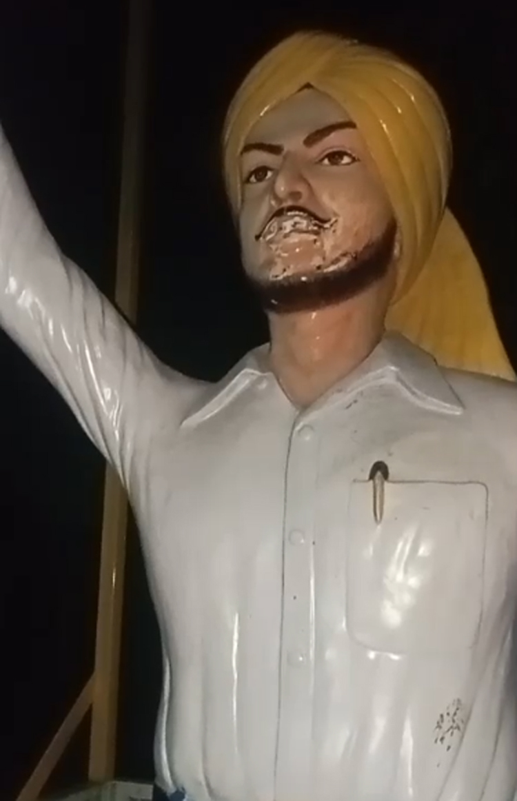 ਪੰਜਾਬ : ਸ਼ਹੀਦ-ਏ-ਆਜ਼ਮ ਭਗਤ ਸਿੰਘ ਦੇ ਬੁੱਤ ਨਾਲ ਛੇੜਛਾੜ
