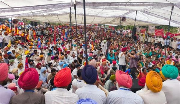 protest on highway