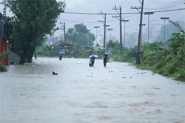 flash floods alert