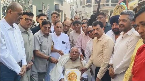 shri vijay kumar chopra participated as the chief guest