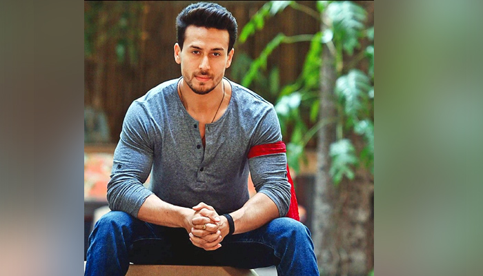 ਵੱਡੀ ਖਬਰ: ਬਾਲੀਵੁੱਡ ਅਦਾਕਾਰ ਟਾਈਗਰ ਸ਼੍ਰੌਫ 'ਤੇ ਚੱਲੀਆਂ ਗੋਲੀਆਂ