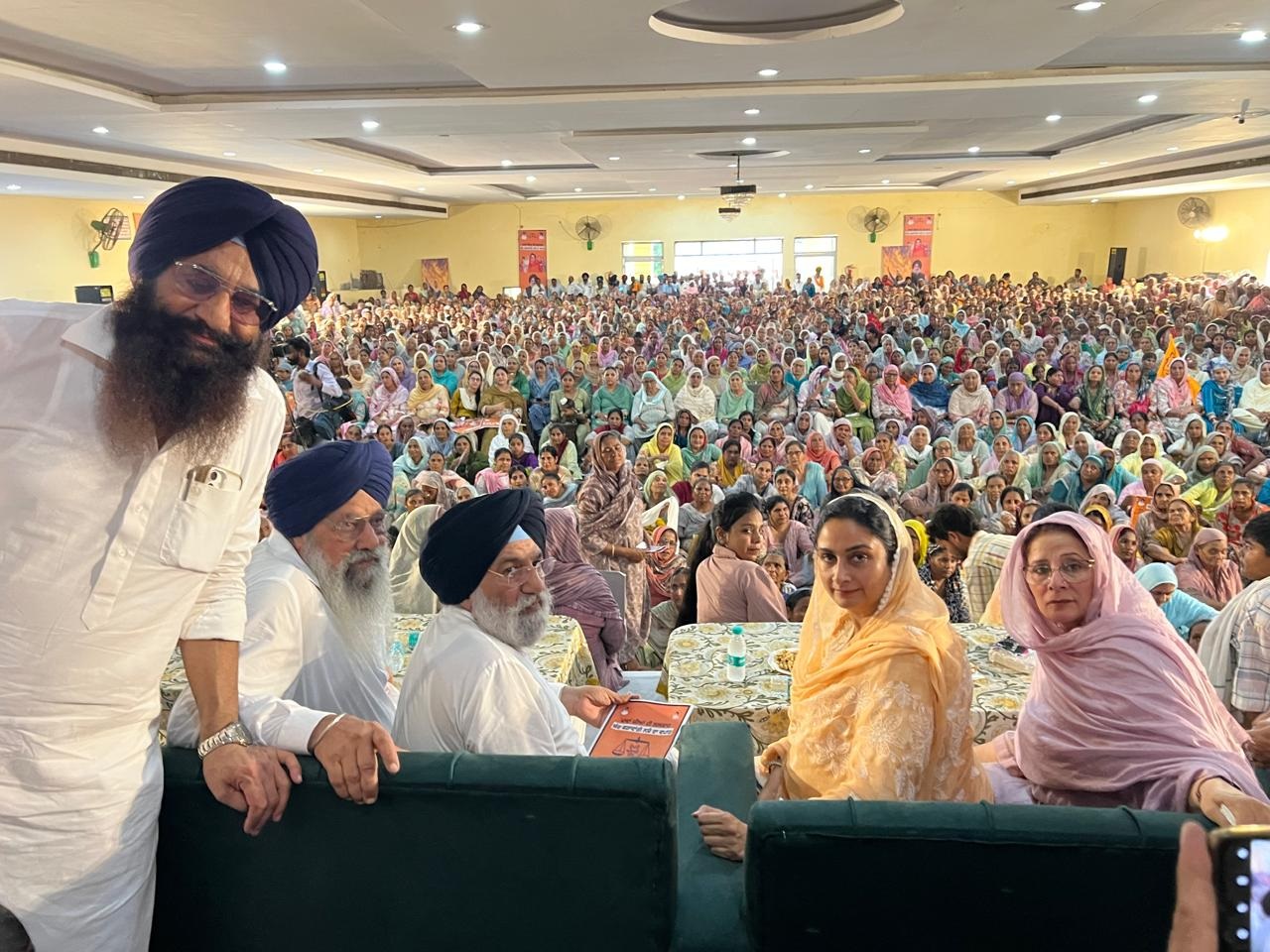 ਅਕਾਲੀ ਦਲ ਦੀ ਸਰਕਾਰ ਬਣਨ ''ਤੇ ਪੰਜਾਬ ''ਚੋਂ ਜੜ ਤੋਂ ਖ਼ਤਮ ਕੀਤਾ ਜਾਵੇਗਾ ਨਸ਼ਾ: ਹਰਸਿਮਰਤ ਕੌਰ ਬਾਦਲ