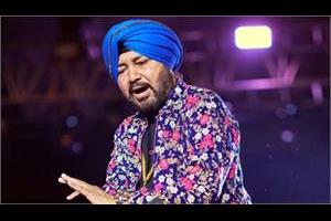 minister lashes out at punjabi singer during a live concert