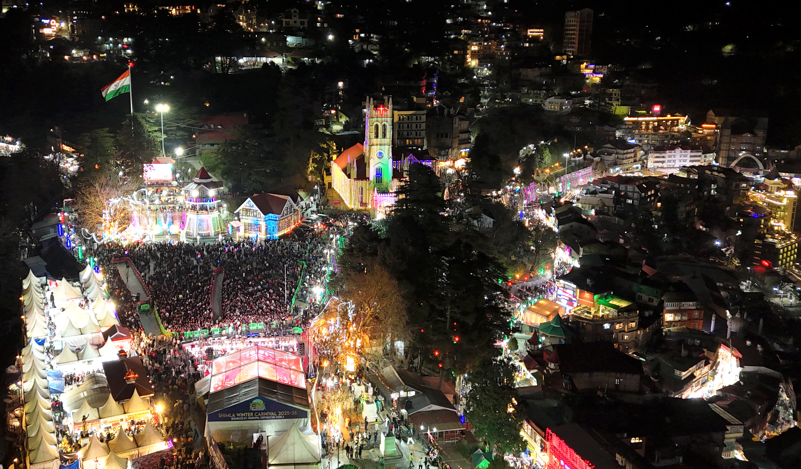 ਭਾਰਤ 'ਚ ਨਵੇਂ ਸਾਲ 2026 ਦਾ ਆਗਾਜ਼, ਦਿੱਲੀ-ਮੁੰਬਈ ਤੋਂ ਗੋਆ ਤਕ ਜਸ਼ਨ 'ਚ ਡੂਬਿਆ ਦੇਸ਼