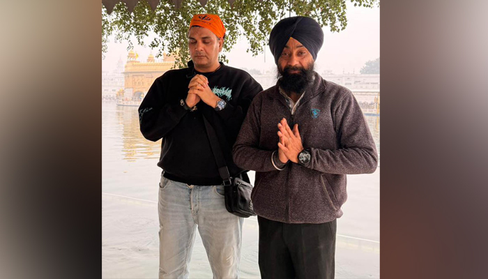 ਬਾਲੀਵੁੱਡ ਫਿਲਮ ਕਾਸਟਿੰਗ ਡਾਇਰੈਕਟਰ ਮੁਕੇਸ਼ ਛਾਬੜਾ ਪਹੁੰਚੇ ਸ੍ਰੀ ਦਰਬਾਰ ਸਾਹਿਬ