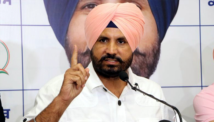 ਪੁਲਸ ਹੀ ਸੁਰੱਖਿਅਤ ਨਹੀਂ ਤਾਂ ਆਮ ਲੋਕਾਂ ਦੀ ਸੁਰੱਖਿਆ ਦੀ ਕੀ ਗਾਰੰਟੀ : ਵੜਿੰਗ