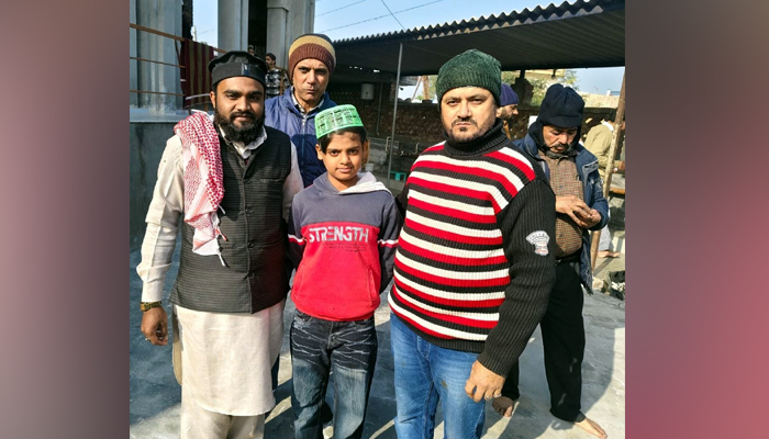 ਸੱਤ ਸਾਲ ਦੀ ਨਿੱਕੀ ਉਮਰ 'ਚ ਕੁਰਾਨ-ਏ-ਪਾਕ ਪੂਰਾ ਕਰਕੇ ਮੁਹੰਮਦ ਸ਼ਯਆਨ ਬਣਿਆ ਇਲਾਕੇ ਲਈ ਮਿਸਾਲ