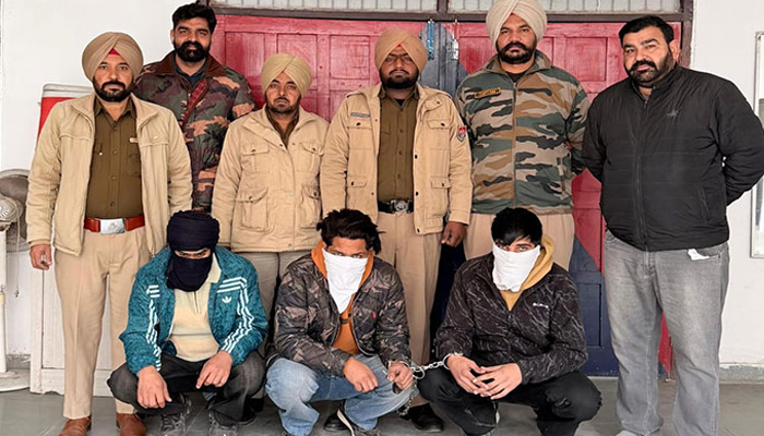 ਅਦਾਲਤ ਨੇੜੇ ਟਾਰਗੇਟ ਕਿਲਿੰਗ ਦੀ ਸਾਜ਼ਿਸ਼ ਨਾਕਾਮ, ਫੜੇ ਗਏ ਤਿੰਨ ਗੈਂਗਸਟਰਾਂ ਦੇ ਦੋ ਹੋਰ ਸਾਥੀ ਵੀ ਹੋਣਗੇ ਨਾਮਜ਼ਦ