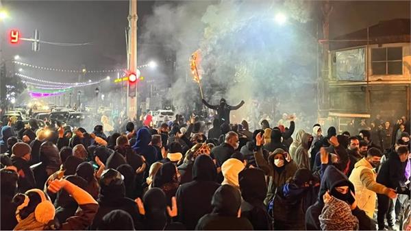 iran  s exiled prince appeals to trump