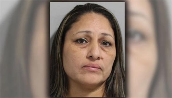 43 year old woman arrested for having sex with a minor