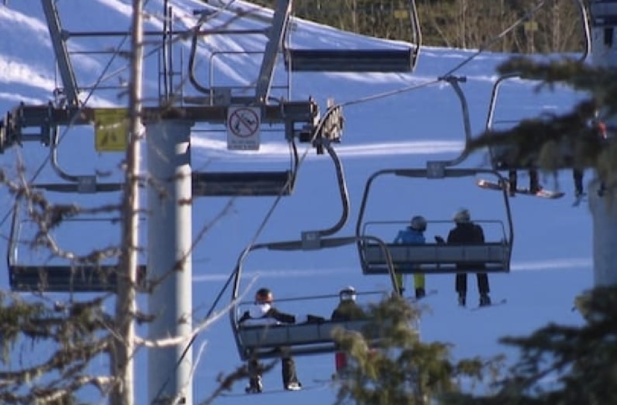 ਚੇਅਰਲਿਫਟ ਤੋਂ ਡਿੱਗਣ ਕਾਰਨ 18 ਸਾਲਾ ਨੌਜਵਾਨ ਦੀ ਮੌਤ