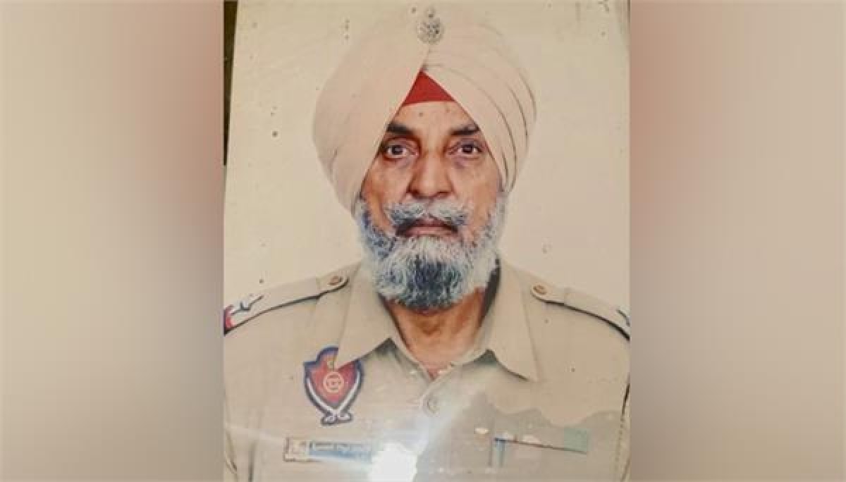 ਰਿਟਾਇਰਡ ਪੁਲਸ ਇੰਸਪੈਕਟਰ ਦੀ ਭੇਤਭਰੇ ਹਾਲਾਤ ’ਚ ਗੋਲੀ ਲੱਗਣ ਨਾਲ ਮੌਤ