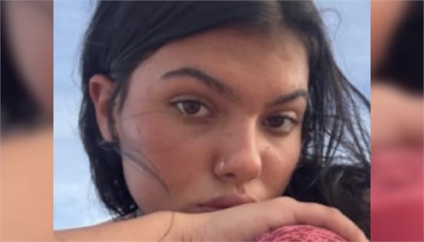 young canadian girl dies near australian coast