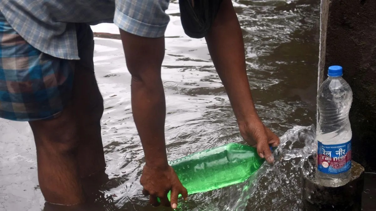 ਪੀਣ ਯੋਗ ਨਹੀਂ ਇੰਦੌਰ ਸ਼ਹਿਰ ''ਚ ਸਪਲਾਈ ਹੋਣ ਵਾਲਾ ਪਾਣੀ! ਲੈਬ ਟੈਸਟ ''ਚ ਹੋਏ ਹੈਰਾਨੀਜਨਕ ਖੁਲਾਸੇ