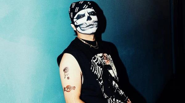 a famous bollywood actress is dating talwinder 