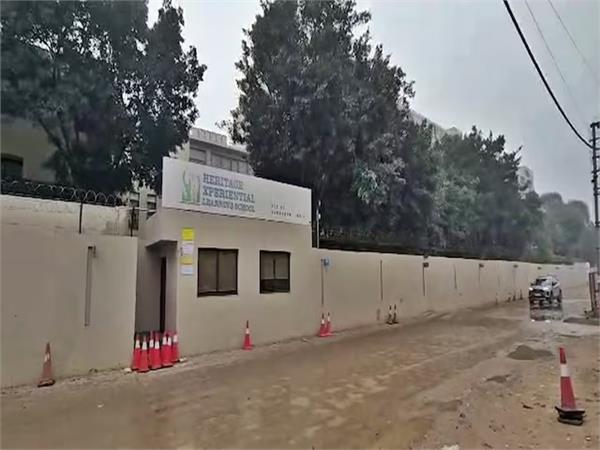 gurugram  school  bomb  threat  police