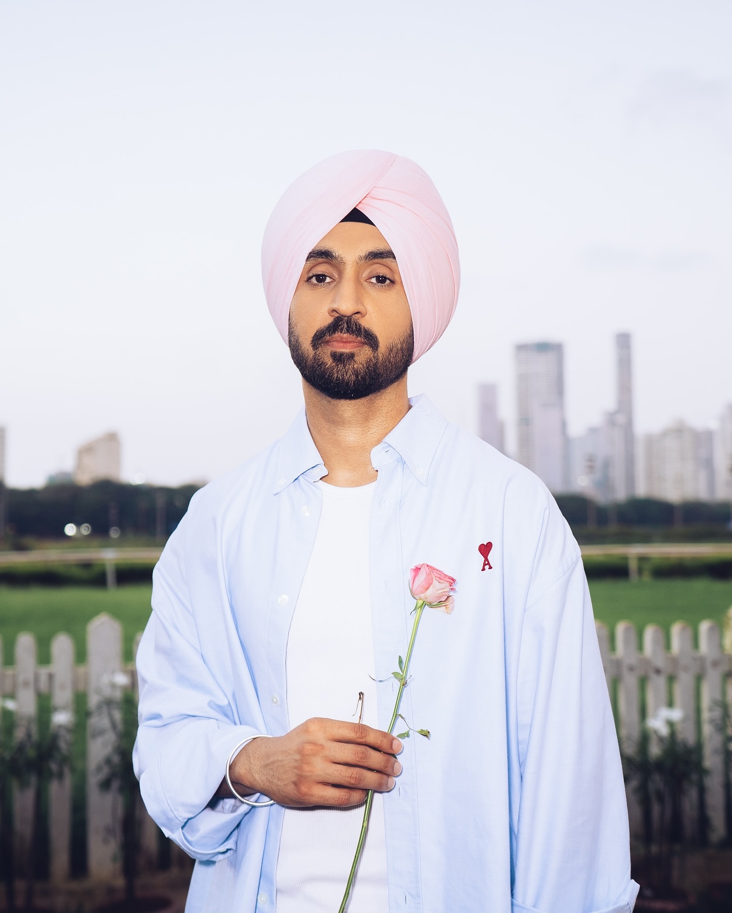 B''day Spl; ਪਿੰਡ ਦੋਸਾਂਝ ਕਲਾਂ ਤੋਂ ਨਿਕਲ ਕੇ ਕਿਵੇਂ ਬਣਿਆ ''ਗਲੋਬਲ ਸਟਾਰ'' ਦਿਲਜੀਤ ਦੋਸਾਂਝ, ਪੜ੍ਹੋ ਦਿਲਚਸਪ ਸਫ਼ਰ