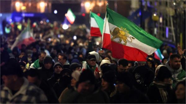 iranians able to make some calls abroad protests