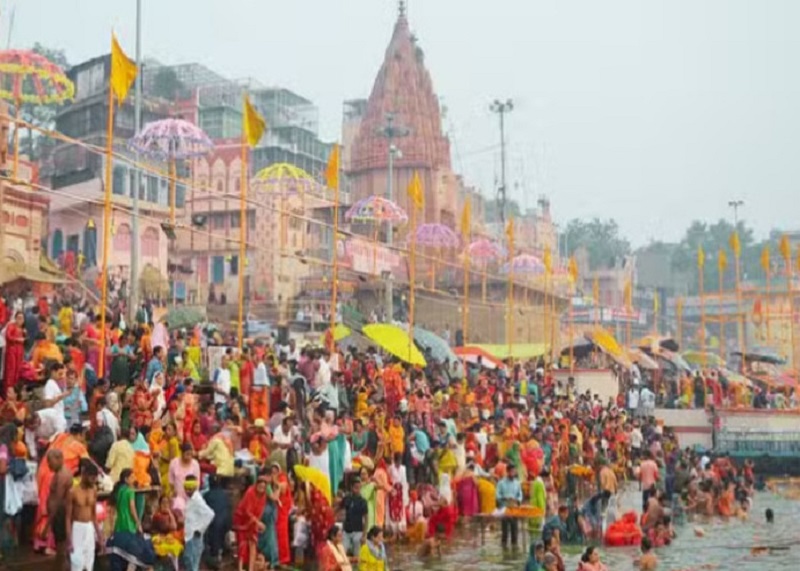 ਯੂਪੀ: ਏਕਾਦਸ਼ੀ ''ਤੇ 9 ਲੱਖ ਤੋਂ ਵੱਧ ਸ਼ਰਧਾਲੂਆਂ ਨੇ ਗੰਗਾ ''ਚ ਕੀਤਾ ਇਸ਼ਨਾਨ