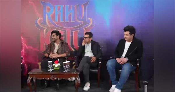 only laughter can lighten and make our day happy  varun 