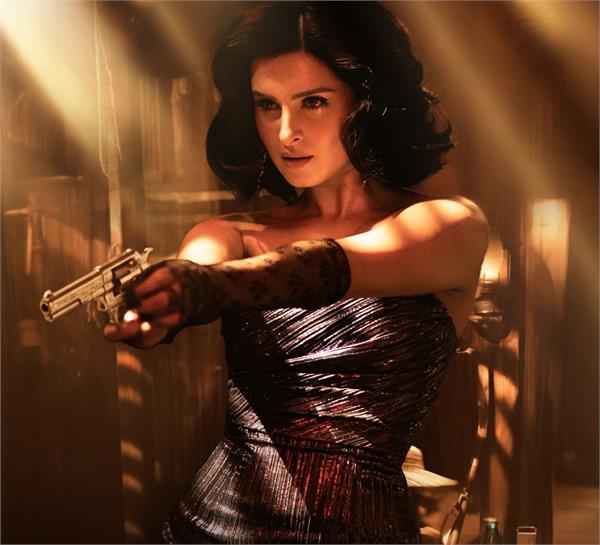 tara sutaria  s look from yash  s toxic  a fairy tale for grown ups released