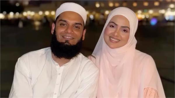 sana khan breaks silence after 6 years