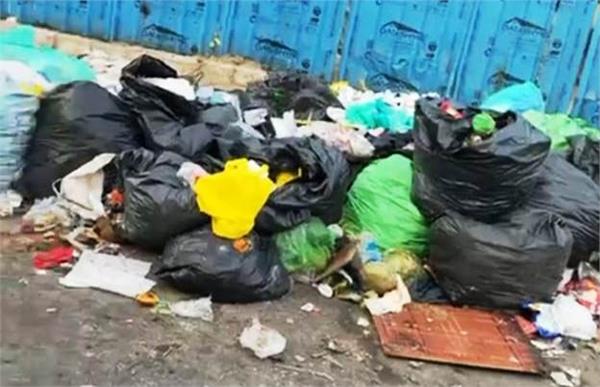 garbage in guru ki nagri
