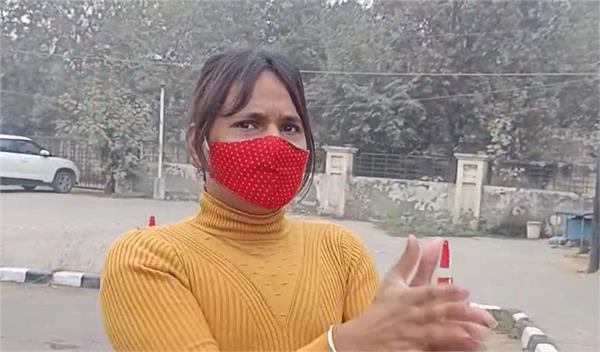 huge commotion at the driving test track in jalandhar rto office