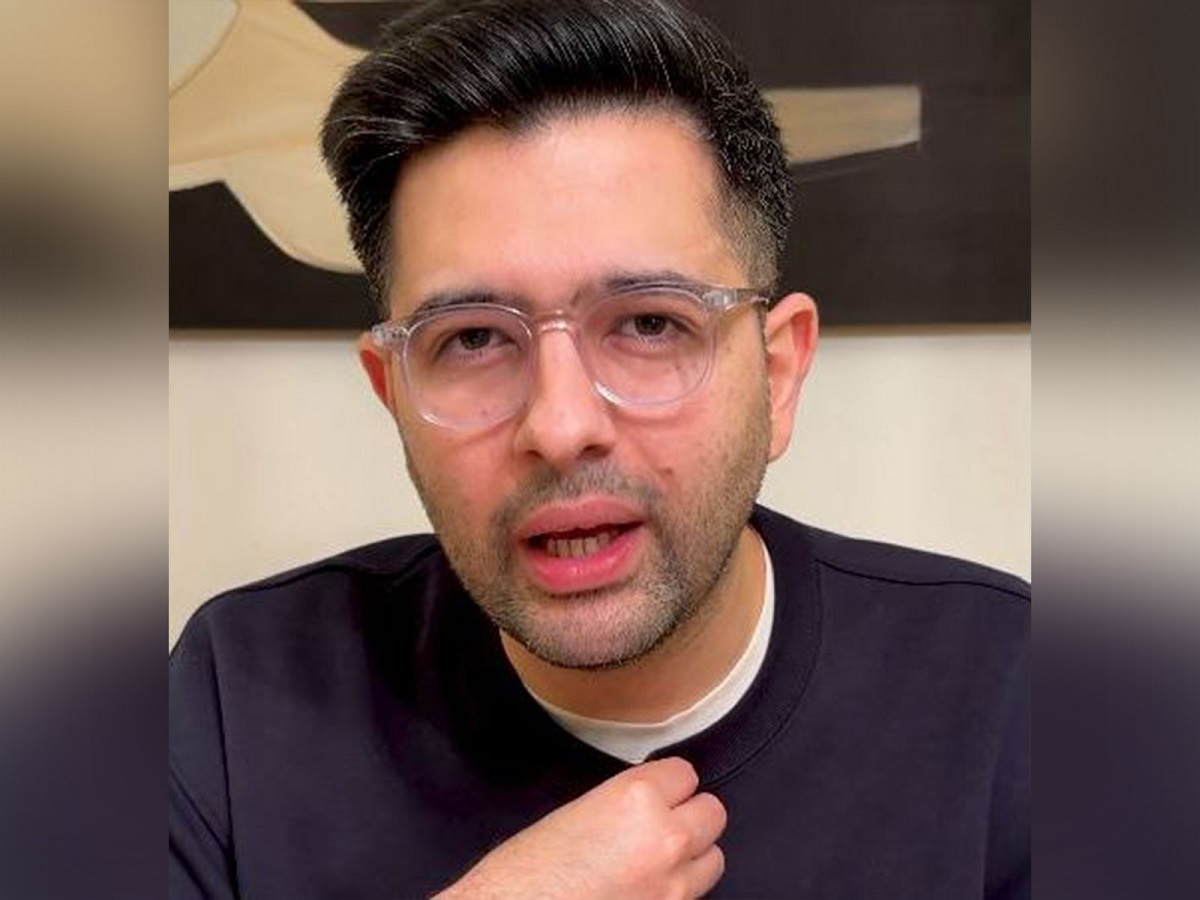 ਇਨ੍ਹਾਂ ਕਰਮਚਾਰੀਆਂ ਲਈ Good News ! ਕੇਂਦਰ ਸਰਕਾਰ ਦੇ ਫੈਸਲੇ ਨੂੰ ਰਾਘਵ ਚੱਢਾ ਨੇ ਦੱਸਿਆ 'ਵੱਡੀ ਜਿੱਤ'