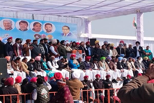 big congress leaders reached the   mnrega bachao sangram   rally