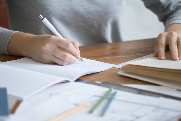 ਬੋਰਡ ਪ੍ਰੀਖਿਆਵਾਂ ਵਿਚਾਲੇ ਸਿੱਖਿਆ ਵਿਭਾਗ ਵਲੋਂ ਵਿਦਿਆਰਥੀਆਂ ਨੂੰ ਵੱਡੀ ਰਾਹਤ, ਹੁਣ 10 ਅਪ੍ਰੈਲ ਤੱਕ...