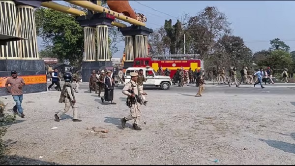 Assam: ਹਿੰਸਕ ਝੜਪਾਂ ਤੋਂ ਬਾਅਦ ਫੌਜ ਤਾਇਨਾਤ, 2 ਦੀ ਮੌਤ; ਮੋਬਾਈਲ ਇੰਟਰਨੈੱਟ ਸੇਵਾਵਾਂ ਬੰਦ