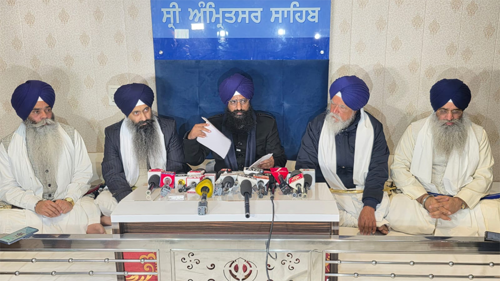 ਸ੍ਰੀ ਅਕਾਲ ਤਖ਼ਤ ਸਾਹਿਬ ਵੱਲੋਂ ਮੁੱਖ ਮੰਤਰੀ ਤਲਬ