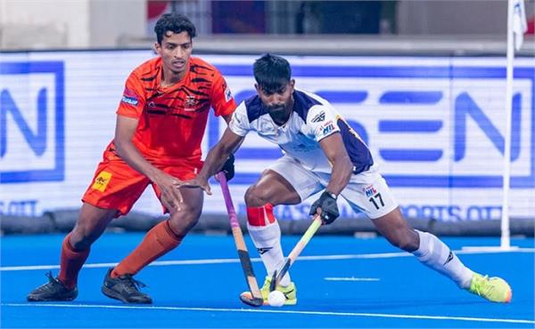 hockey india league  hyderabad storm defeats bengal tigers 6 0
