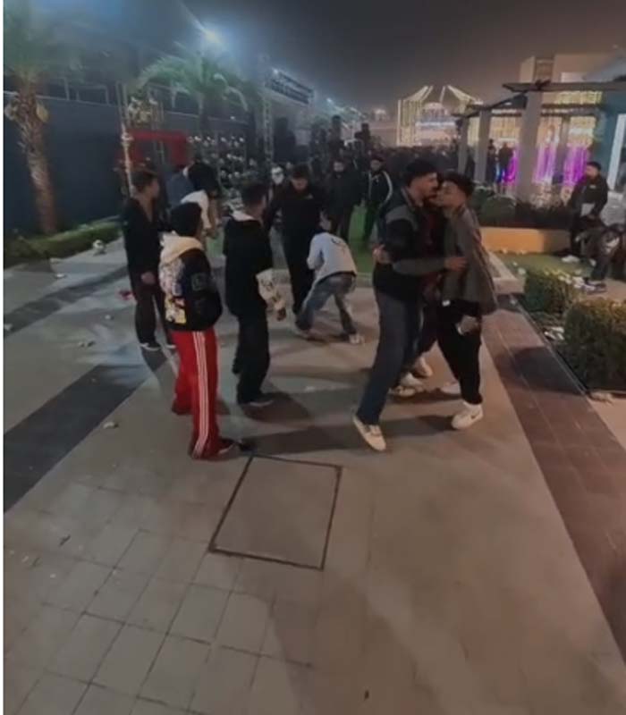 ਜਲੰਧਰ-ਫਗਵਾੜਾ NH 'ਤੇ Eastwood Village 'ਚ ਨਵੇਂ ਸਾਲ ਦੇ ਜਸ਼ਨ ਦੌਰਾਨ ਹੰਗਾਮਾ! ਬਾਉਸਰਾਂ ਨੇ ਕੁੱਟੇ ਮੁੰਡੇ